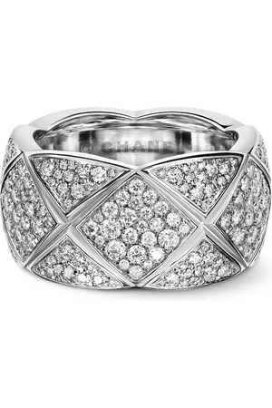 CHANEL Medium White Gold And Diamond Coco Crush Ring