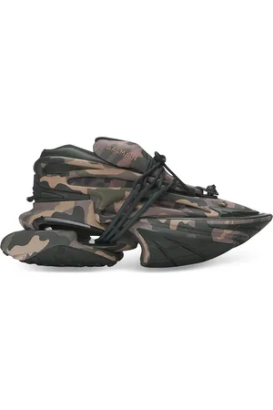 Balmain Low-Top Camouflage Print Sneakers