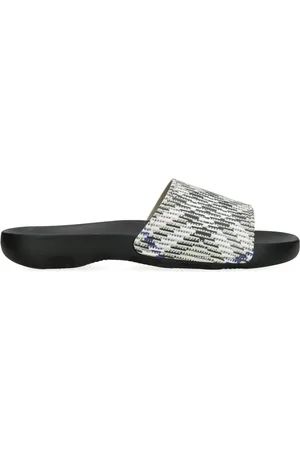 Burberry Dive Check Slides