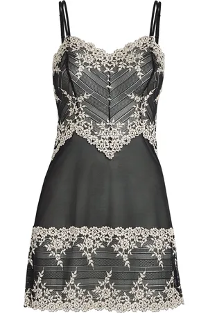 Wacoal Embrace Lace Chemise