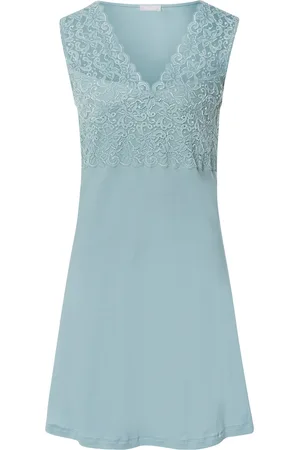 Hanro Cotton Lace-Trim Moments Nightdress