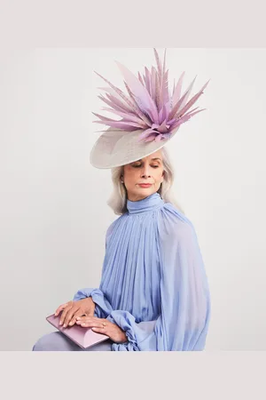 Vivien Sheriff Shaken Not Stirred Hat Fascinator