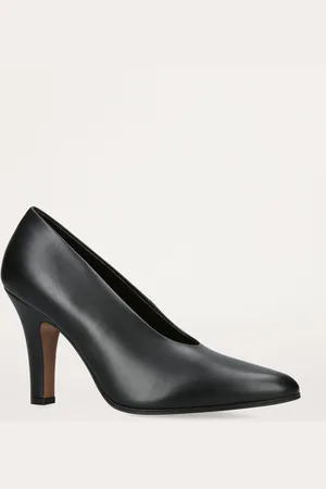 The Row Prudens Leather Heeled Pumps 90