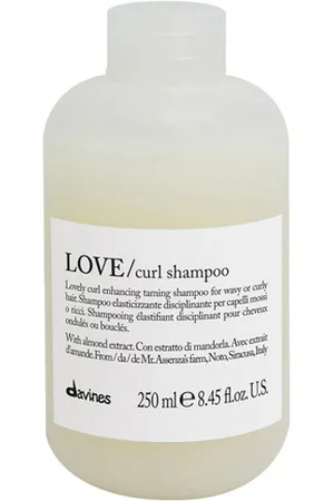 Davines Love Curl Shampoo - 250ml - Moisturising Curl Shampoo - Noto Almond Extract - Provides Texture and Bounce to Wavy or Curly Hair
