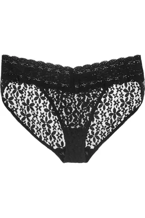 Wacoal Halo Lace Briefs - - L