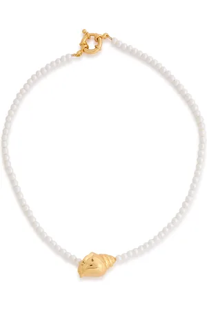 Timeless Pearly Shell Necklace - One Size