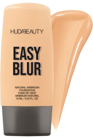 HUDA BEAUTY Easy Blur Foundation Mini