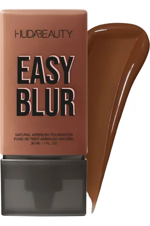 HUDA BEAUTY Easy Blur Foundation