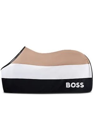 HUGO BOSS Equestrian signature block-stripe sweat rug with logo
