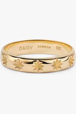 Daisy London Star Engraved Band Ring