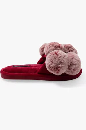 PRETTY YOU Dolly Pom Pom Slippers