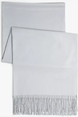 Bloom & Bay Capri Pashmina