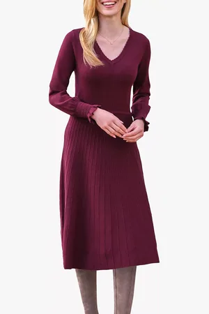Pure Collection Scallop V-Neck Knitted Dress