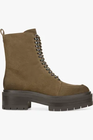 Sam Edelman Lovrin Chelsea Boots