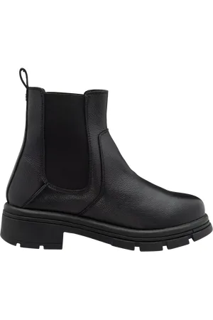 Ravel Munro Leather Chunky Chelsea Boots