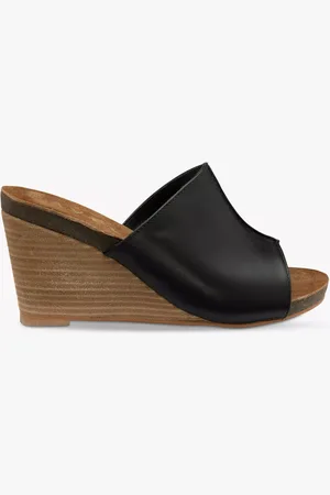Ravel Corby Leather Wedge Sandals