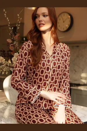 Fable Fitzrovia Chain Print Shirt Long Pyjama Set