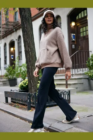 Chelsea Peers Stretch Flared Leggings