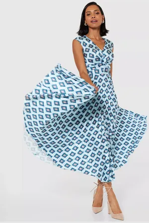 Closet V-Neck Pleated Midi Dress