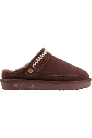 PRETTY YOU Hallie Sheepskin Mule Slippers, Beige