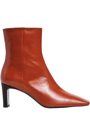 Flattered Moa Leather Ankle Boots