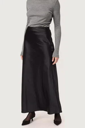 Soaked in Luxury Anna Satin Skirt
