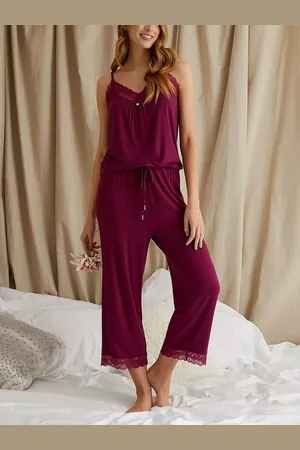 PRETTY YOU Lace Bamboo Cami Cropped Trouser Pyjama Set
