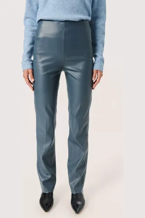 Soaked in Luxury Kaylee Bootcut Leg High Waist Trousers