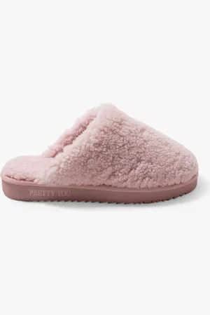 PRETTY YOU Jude Sheepskin Mule Slippers