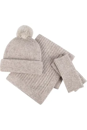 Totes Knitted Hat, Scarf & Armwarmer Set