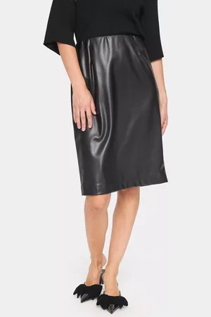 Saint Tropez Dowie Faux Leather Elasticated Waist Skirt