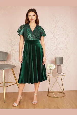 Yumi Sequin Bodice Velvet Skater Midi Dress