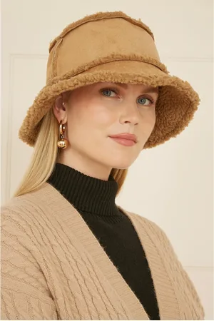Yumi Reversible Sherpa Hat