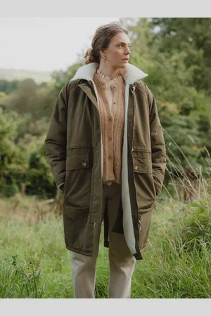 Cape Cove Cowrie Hooded Changing Coat