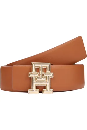 Tommy Hilfiger Logo Buckle Reversible Leather Belt
