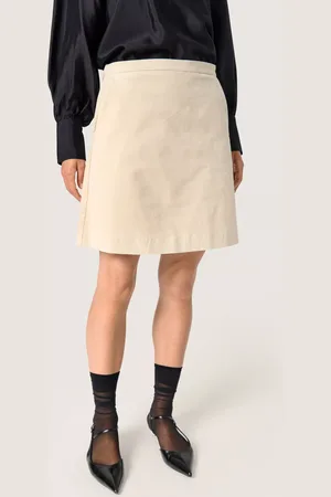 Soaked in Luxury Helle Velvet Skirt
