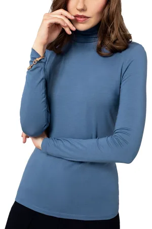 CELTIC & CO. Silky Roll Neck Long Sleeve Top