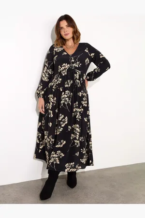 Live Unlimited London Curve Petite Floral Dress