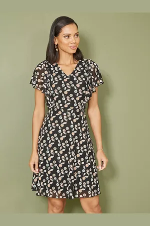 Yumi Leaf Print Mesh Skater Dress