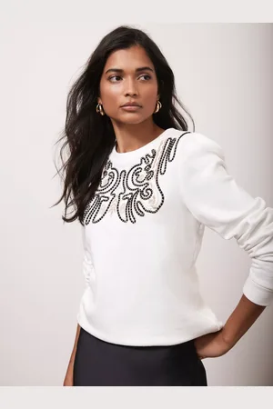 mint&berry Embroidered Sweatshirt