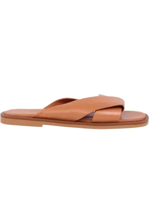 JONES BOOTMAKER Hazelle Leather Flat Mule Sandals