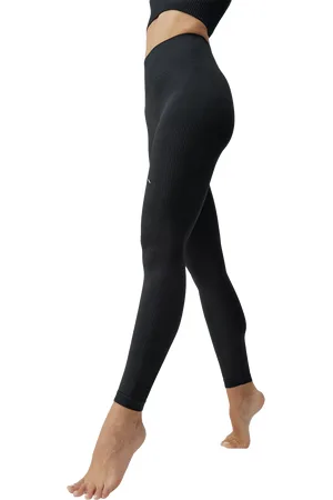 Born Living Yoga Shaping Leggings
