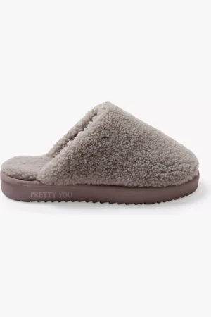 PRETTY YOU Jude Sheepskin Mule Slippers