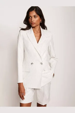 mint&berry Pinstripe Tailored Shorts