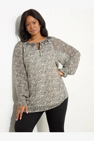Live Unlimited London Ditsy Floral Smocked Tunic Top