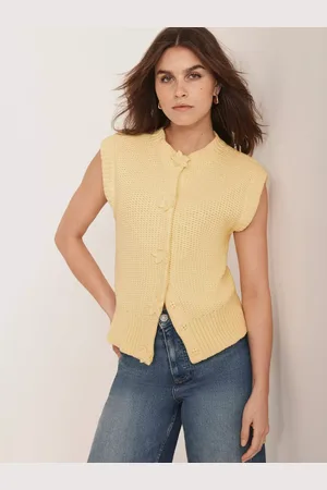 mint&berry Floral Button Knit Top