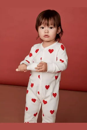 Petit Bateau PetitBateau Baby Organic Cotton Heart Print Sleepsuit