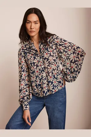 mint&berry Floral Ruffle Neck Blouse