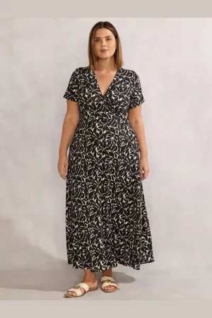 Live Unlimited London Curve Petite Monochrome Abstract Dress