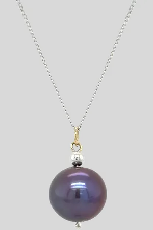 E.W Adams 9ct White Gold Cultured Freshwater Pearl Pendant